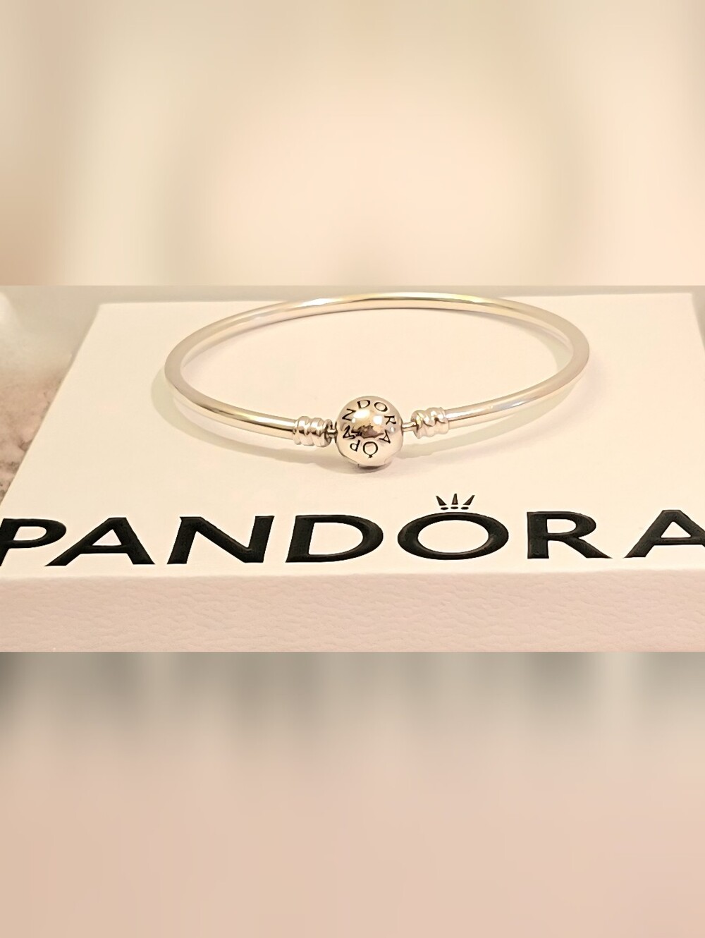 Pandora Moments Logo Clasp Bangle Bracelet Silver Size 7.5 NWOT